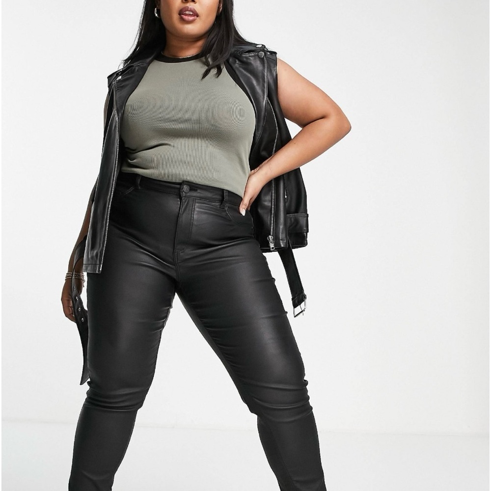 Noisy May Curve Callie Coated Skinny Jeans
